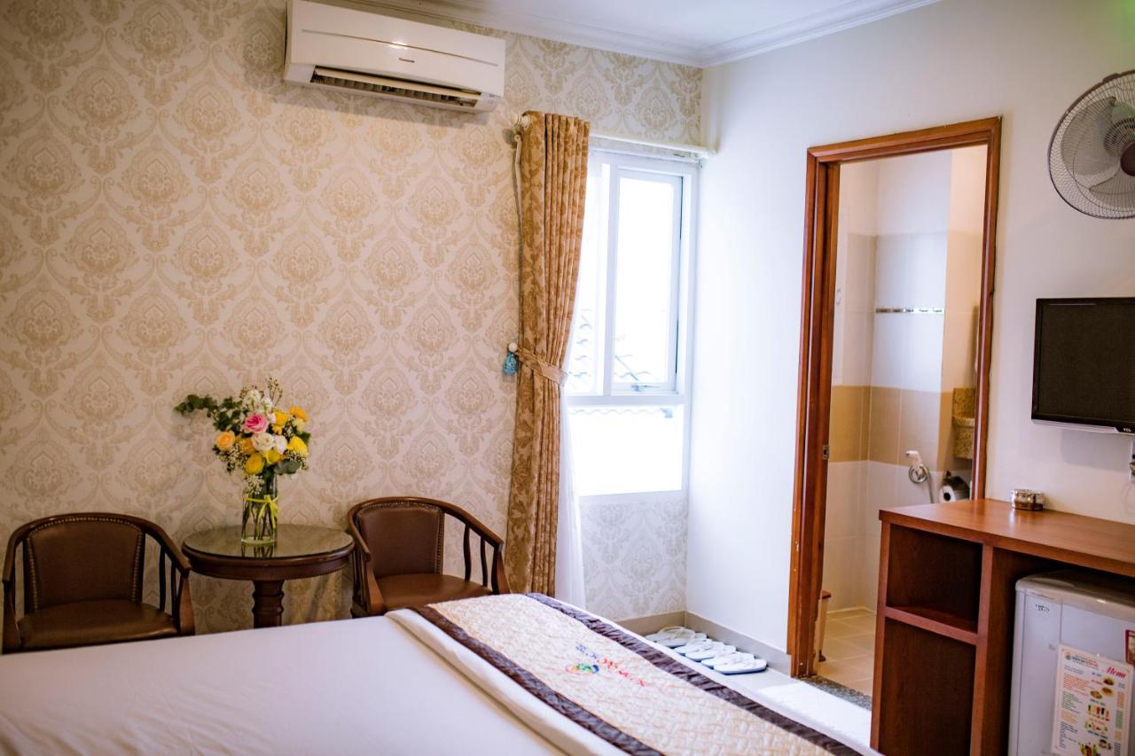 Huynh Duc Hotel Cao Lãnh Buitenkant foto