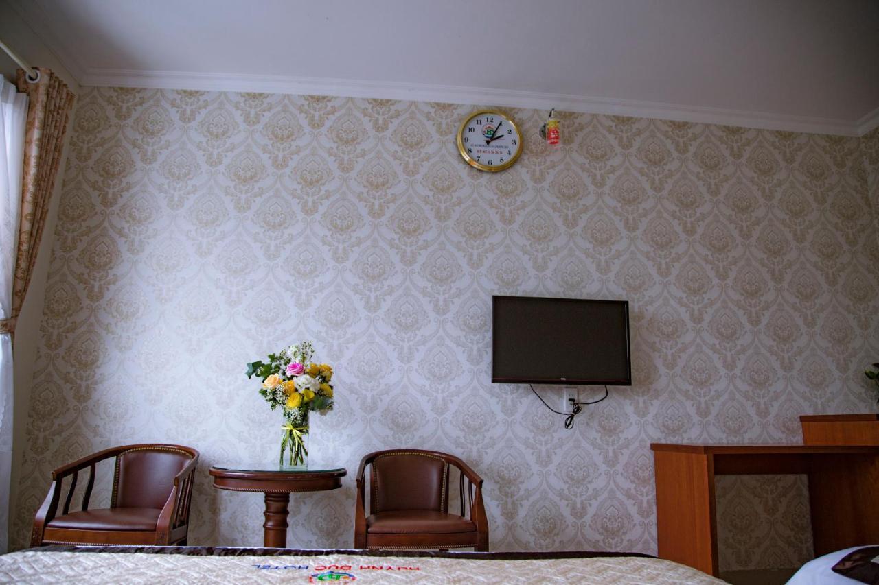 Huynh Duc Hotel Cao Lãnh Buitenkant foto